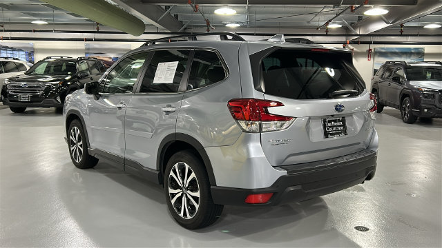 Certified 2023 Subaru Forester Limited AWD/4WD image 6