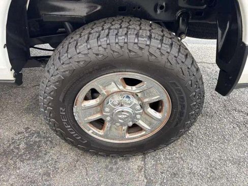 Used 2022 RAM 2500 Big Horn image 11