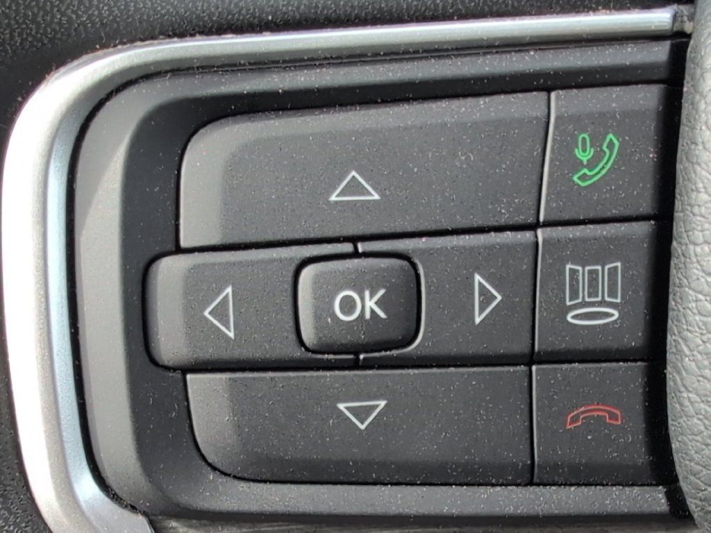 Used 2024 Jeep Wagoneer Series III AWD/4WD image 21