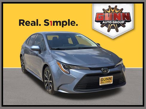 Used 2024 Toyota Corolla LE FWD image 1