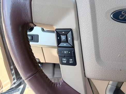 Used 2014 Ford F150 King Ranch w/ King Ranch Luxury Package RWD image 16