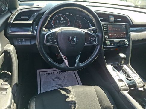 Used 2020 Honda Civic Sport image 11