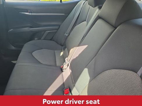 Used 2023 Toyota Camry LE image 17