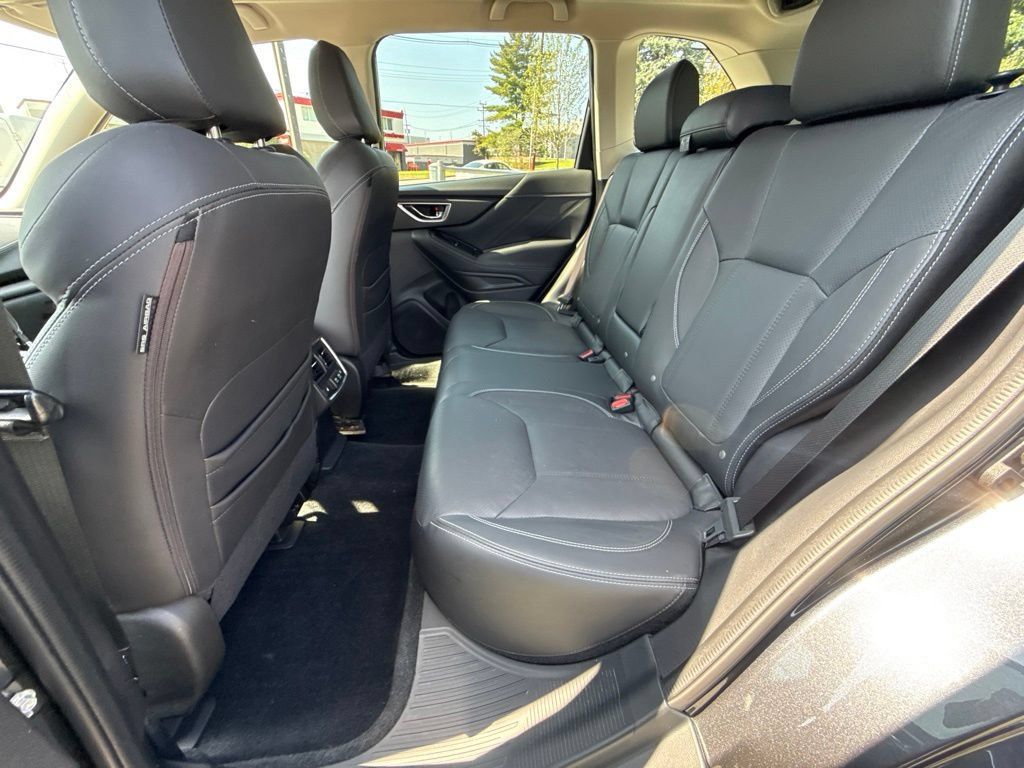 Used 2019 Subaru Forester Touring AWD/4WD image 10