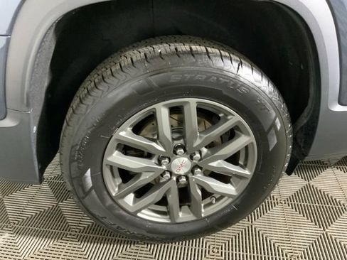 Used 2019 GMC Acadia SLT FWD image 24