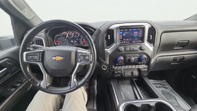 Used 2022 Chevrolet Silverado 2500 LTZ w/ LTZ Plus Package AWD/4WD image 9