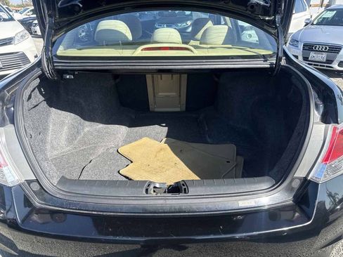 Used 2012 Honda Accord LX image 18
