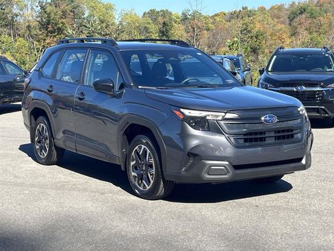 Used 2025 Subaru Forester AWD/4WD image 7
