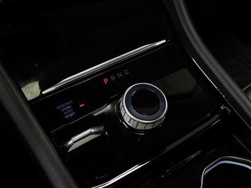 Certified 2023 Jeep Grand Cherokee Limited w/ Black Appearance Package image 38