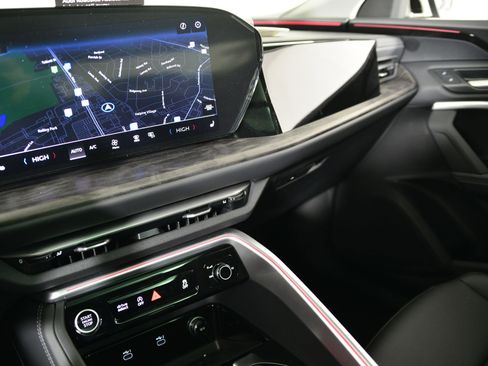 New 2025 Audi Q5 Premium image 24