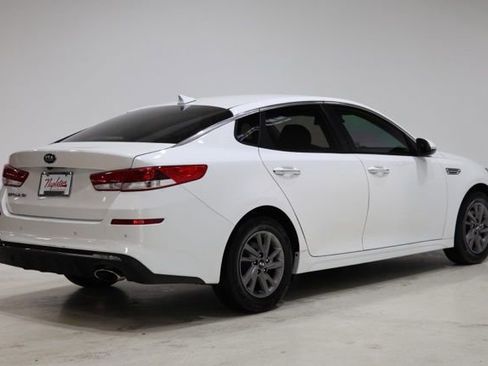 Used 2020 Kia Optima LX FWD image 8