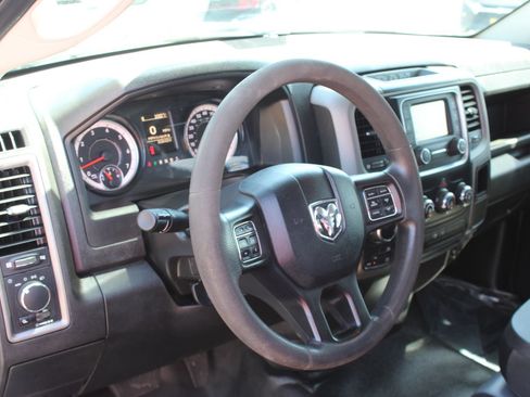 Used 2021 RAM 1500 Tradesman w/ Chrome Appearance Group AWD/4WD image 10