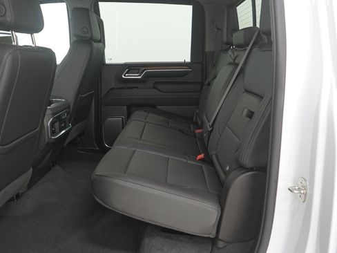 Used 2024 GMC Sierra 2500 Denali w/ Technology Package image 17