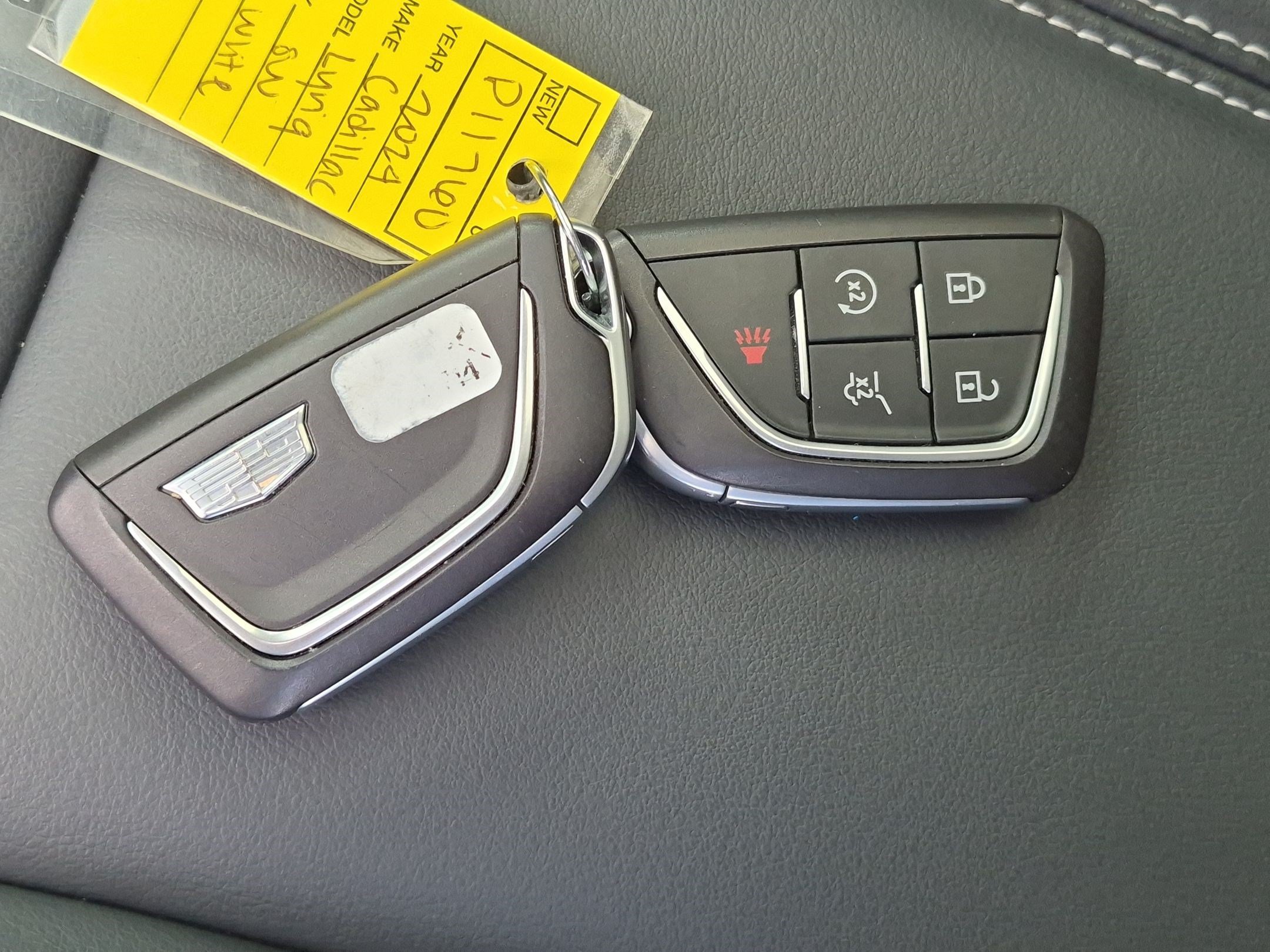 Used 2024 Cadillac Lyriq Tech w/ Driver Assist Package AWD/4WD image 33
