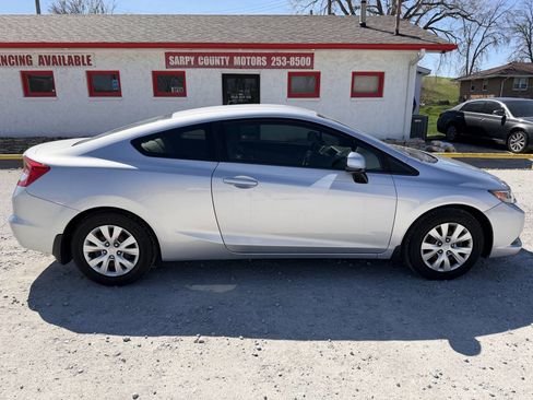Used 2012 Honda Civic LX image 2