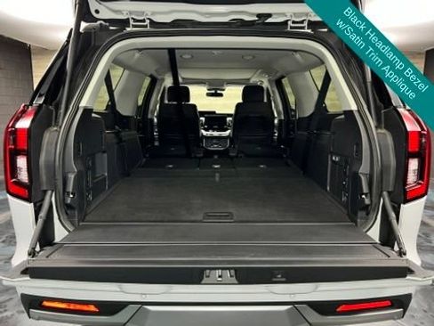 Used 2025 Ford Expedition Max Platinum w/ Platinum Ultimate Package AWD/4WD image 20