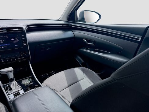 Used 2024 Hyundai Tucson SEL FWD image 19