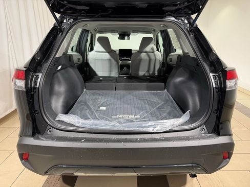 New 2026 Toyota Corolla Cross L image 12