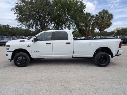 New 2026 RAM 3500 Big Horn AWD/4WD image 6