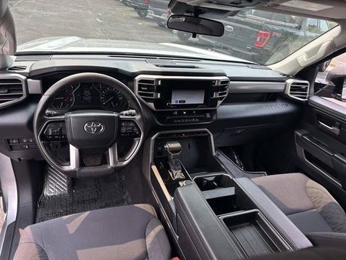 Used 2022 Toyota Tundra SR5 w/ Convenience Package RWD image 34
