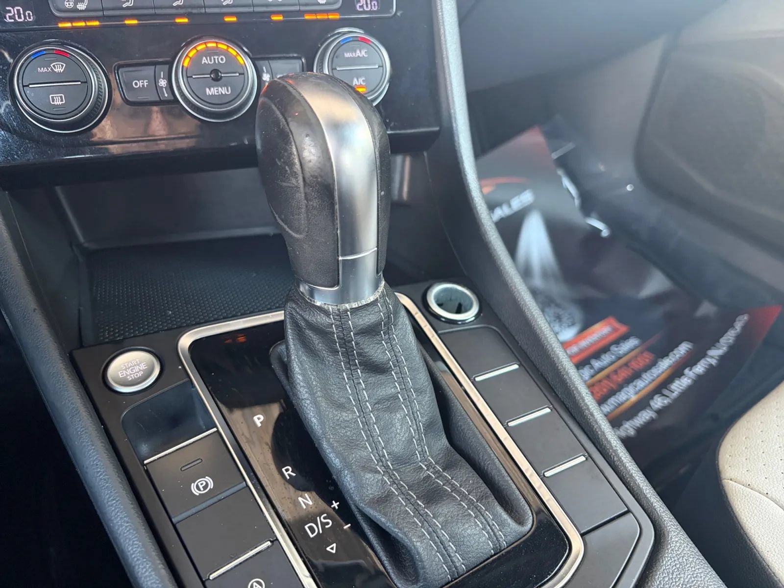 Used 2019 Volkswagen Jetta R-Line w/ R-Line Cold Weather Package FWD image 27
