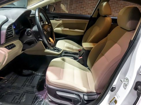 Used 2020 Hyundai Elantra Value Edition w/ Cargo Package (C1) image 13