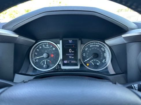 Used 2022 Toyota Tacoma SR5 w/ Trail Edition AWD/4WD image 26