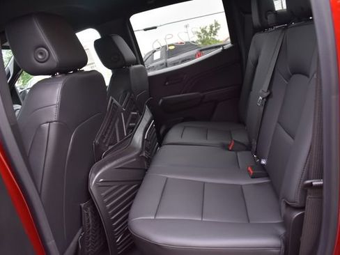 New 2026 Chevrolet Colorado Trail Boss AWD/4WD image 19