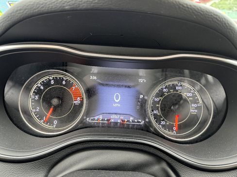 Used 2020 Jeep Cherokee Limited AWD/4WD image 15