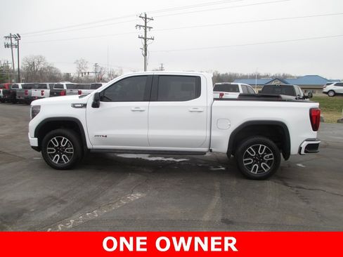 Certified 2025 GMC Sierra 1500 AT4 w/ AT4 Premium Package image 9