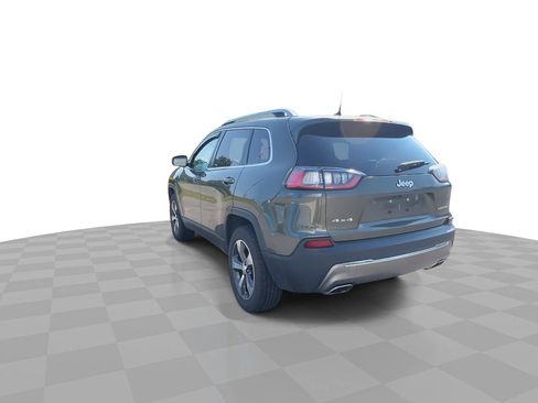 Used 2019 Jeep Cherokee Limited image 7