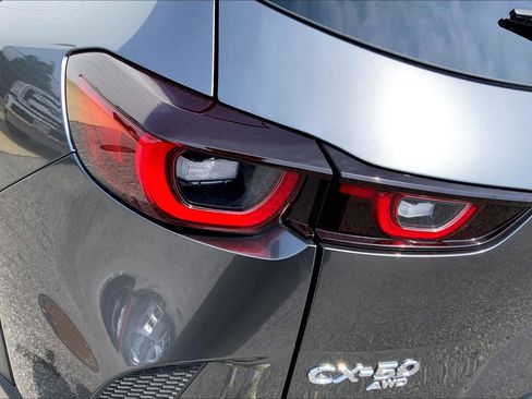 Used 2025 MAZDA CX-50 AWD 2.5 S w/ Select Package image 33