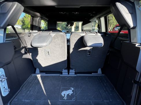 Used 2023 Ford Bronco Wildtrak image 42