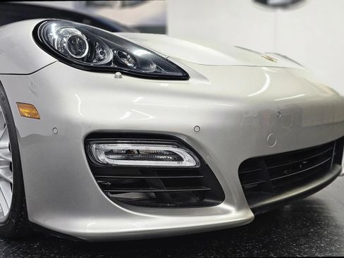 Used 2013 Porsche Panamera GTS AWD/4WD image 12
