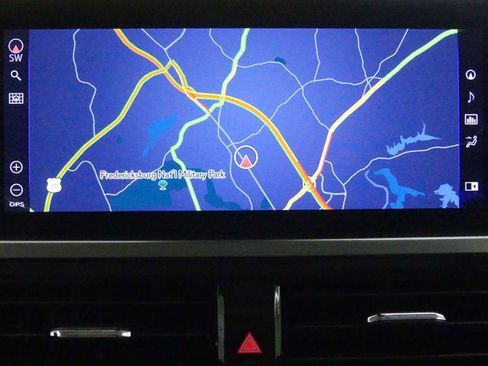 Used 2022 Lexus GX 460 Premium image 11