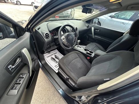 Used 2014 Nissan Rogue S w/ Convenience Package image 6