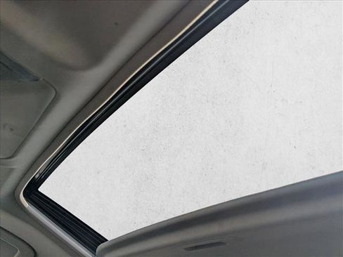 Used 2023 Toyota RAV4 XLE Premium FWD image 20