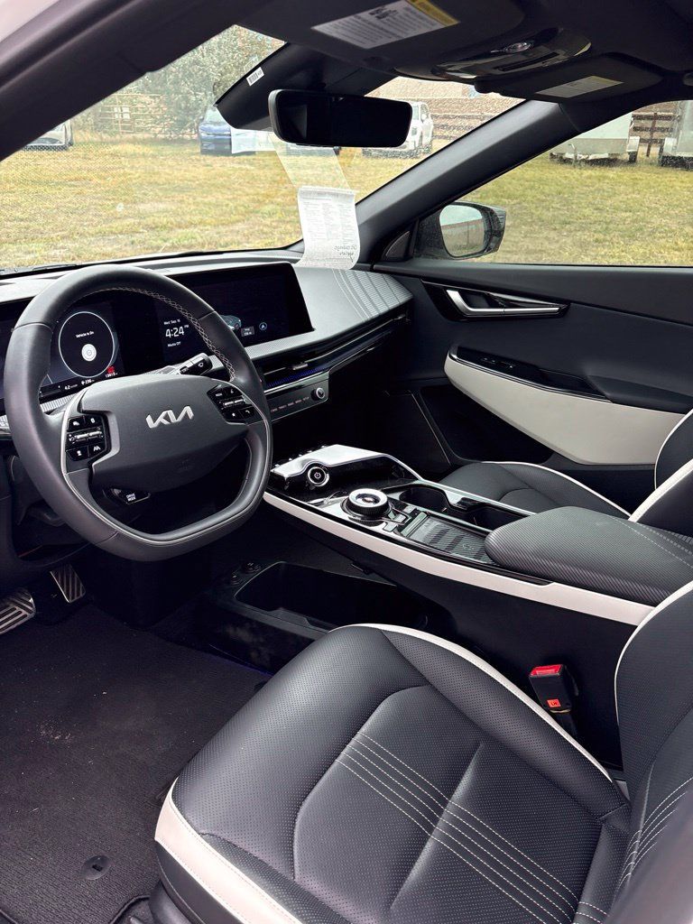 Certified 2024 Kia EV6 GT-Line AWD/4WD image 9