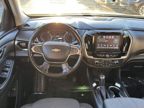 Used 2019 Chevrolet Traverse LT image 32