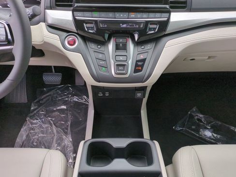 New 2026 Honda Odyssey EX-L image 17