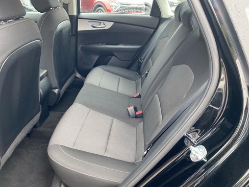 Certified 2024 Kia Forte LXS w/ LXS Technology Package image 22