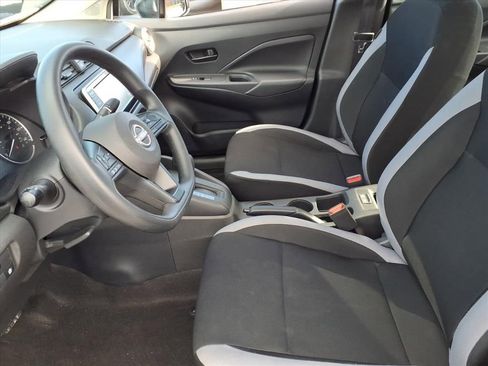 Used 2025 Nissan Versa S image 14