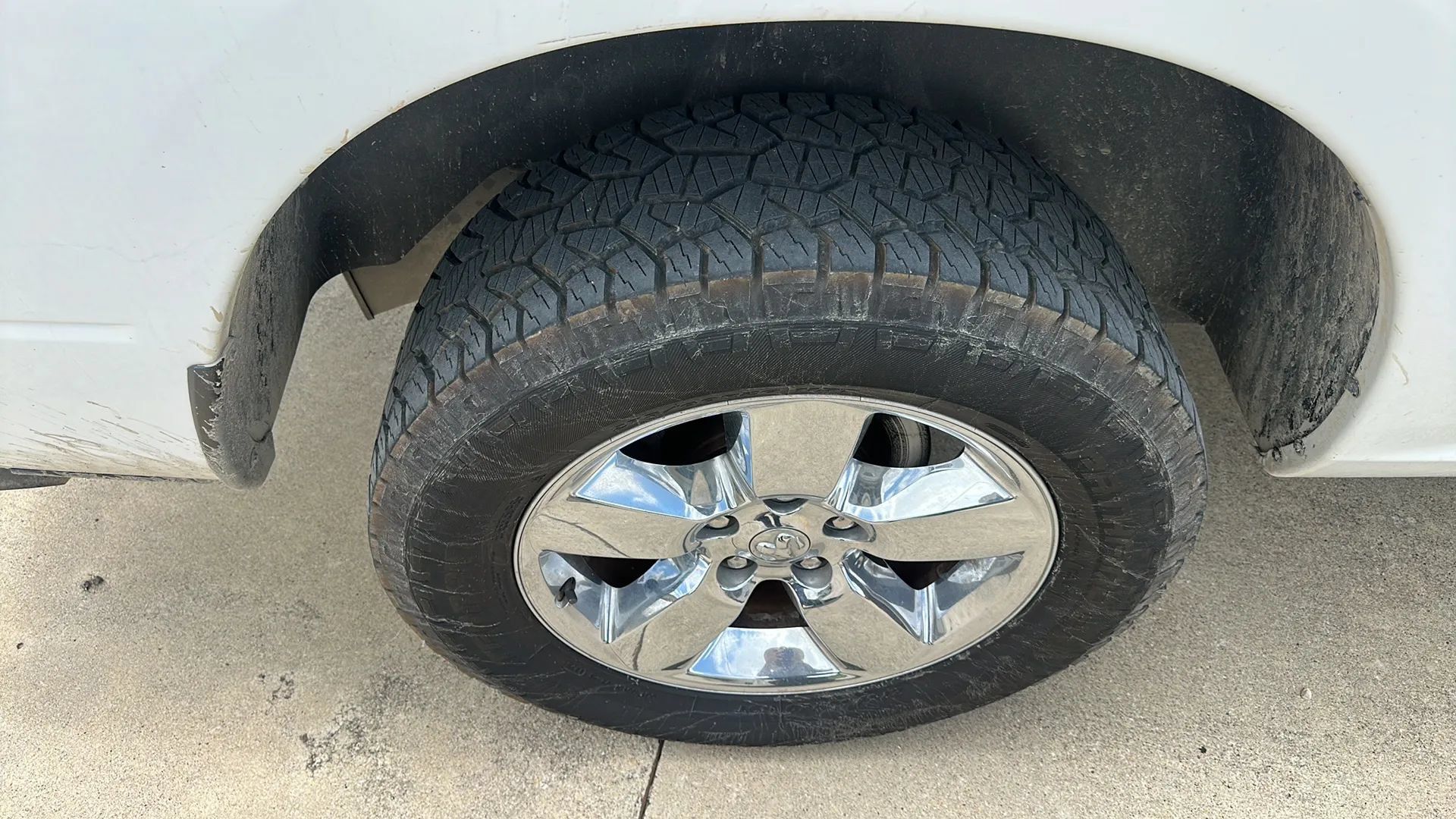 Used 2018 RAM 1500 Express w/ Express Value Package AWD/4WD image 11