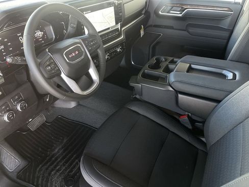 New 2026 GMC Sierra 1500 Elevation AWD/4WD image 10
