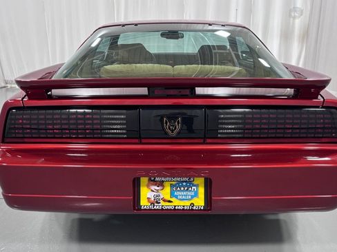 Used 1987 Pontiac Firebird Trans Am RWD image 6