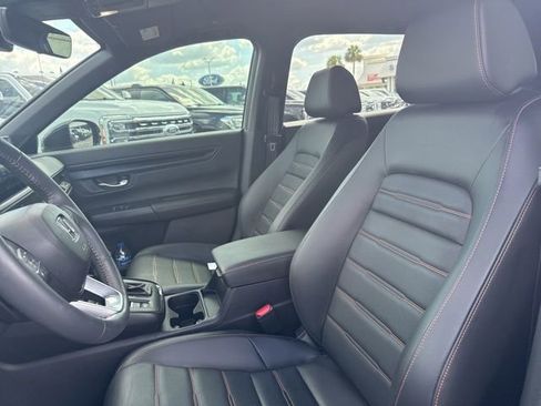 Used 2025 Honda CR-V Sport-L image 9