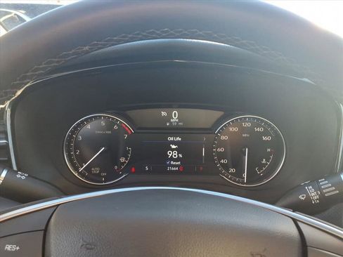 Certified 2024 Cadillac XT5 Luxury image 17