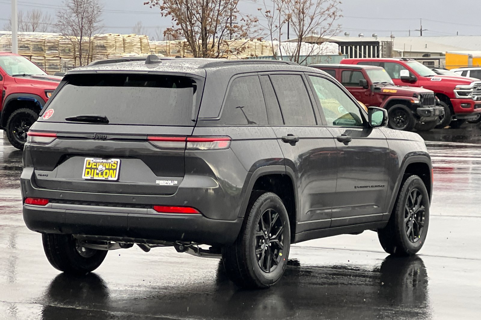 New 2026 Jeep Grand Cherokee Altitude AWD/4WD image 4