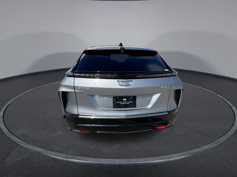 Used 2024 Cadillac Lyriq Luxury w/ Nappa Leather Package RWD image 7
