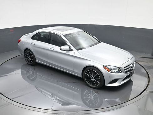 Used 2020 Mercedes-Benz C 300 Sedan w/ Premium Package image 23
